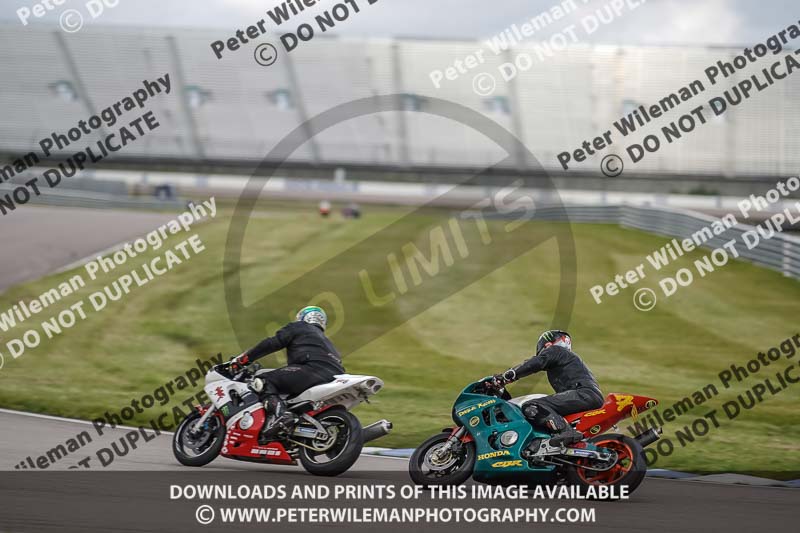 Rockingham no limits trackday;enduro digital images;event digital images;eventdigitalimages;no limits trackdays;peter wileman photography;racing digital images;rockingham raceway northamptonshire;rockingham trackday photographs;trackday digital images;trackday photos
